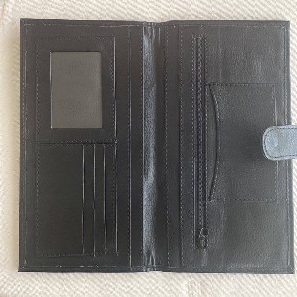 Passport Holder/wallet- Faux Leather & Ikat print fabric - Picture 3 of 5